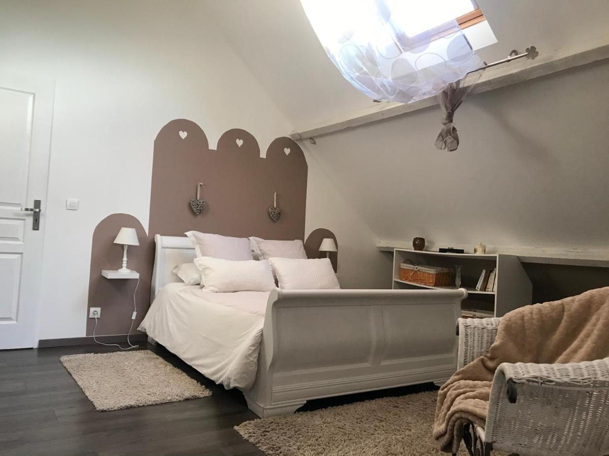 Chambres D'Hotes Des Demoiselles Ville-Saint-Jacques Luaran gambar