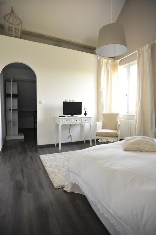 Chambres D'Hotes Des Demoiselles Ville-Saint-Jacques Luaran gambar